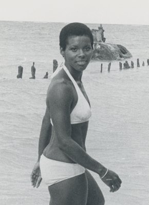 christie lynne recommends gloria hendry nude abdullah al yousef add gloria hendry nude photo