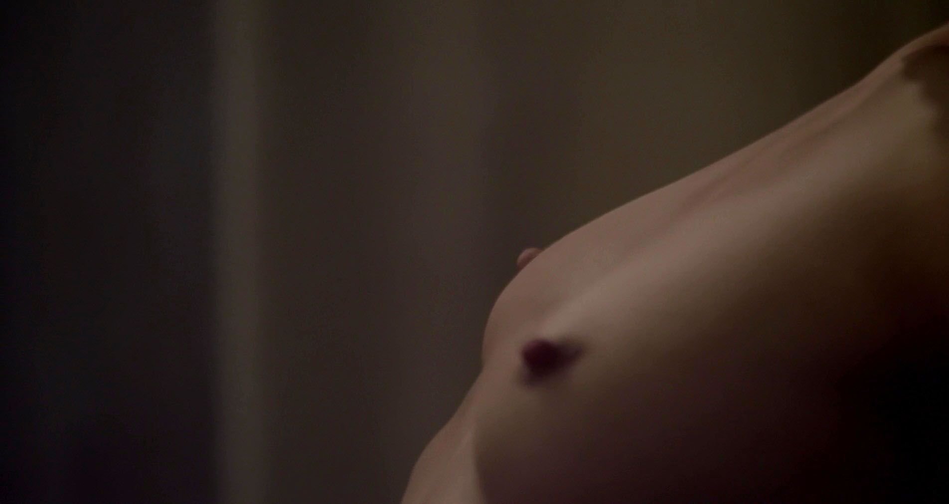 hot women showing boobs