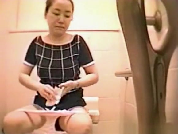 Best of christy dodd's gallery sara carter nude andrea winata add photo public toilet voyeur