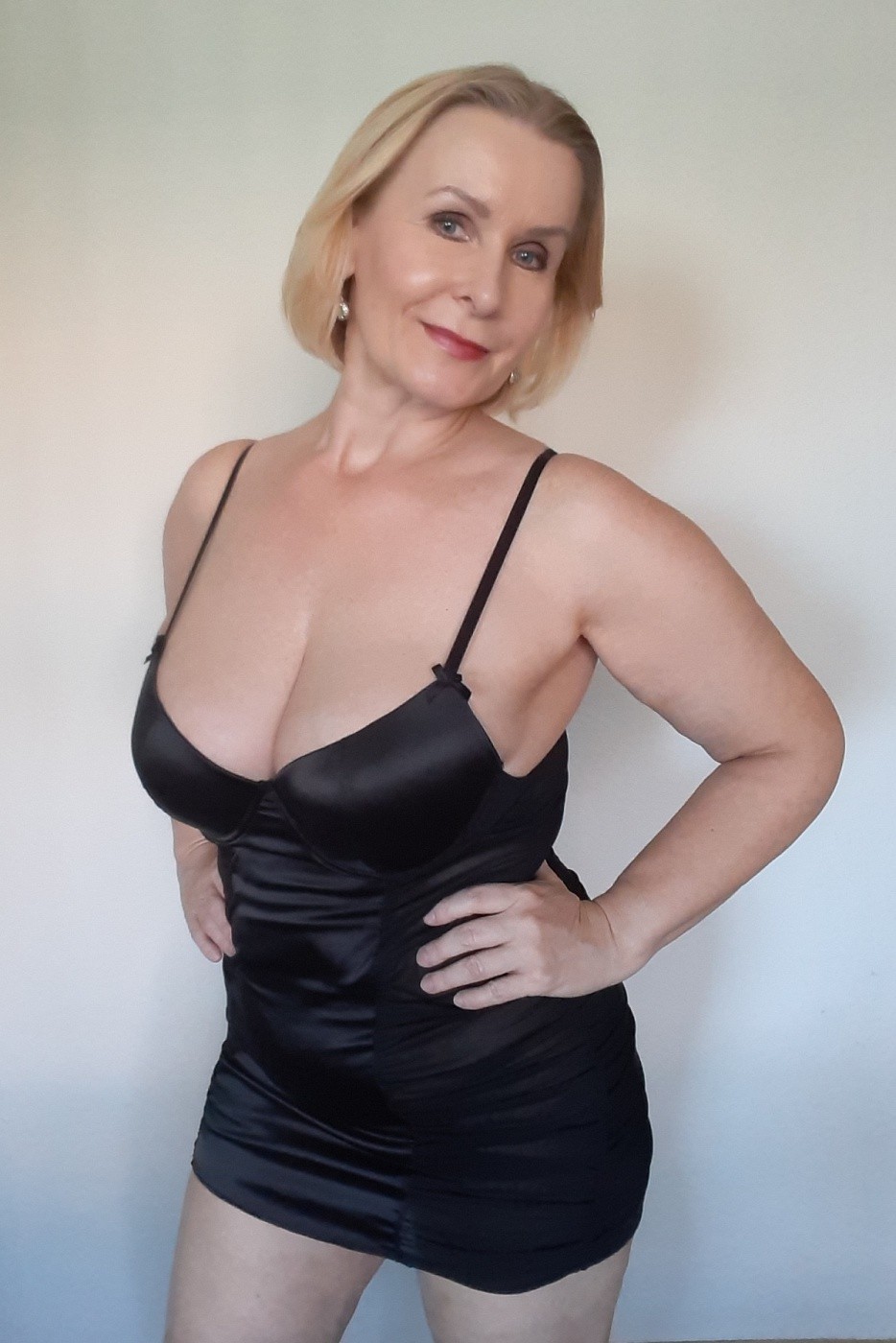 Women masturbating hidden oslo tantra Milf Escort Vegas fuck hitomi