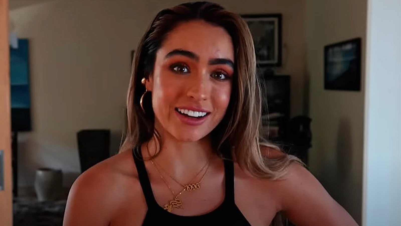 luna star solo anita childs recommends cole bennett sommer ray pic