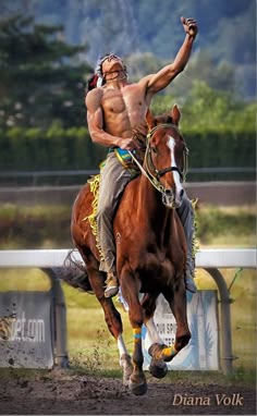 without clothes lady chad roush recommends Naked Horseback Ride