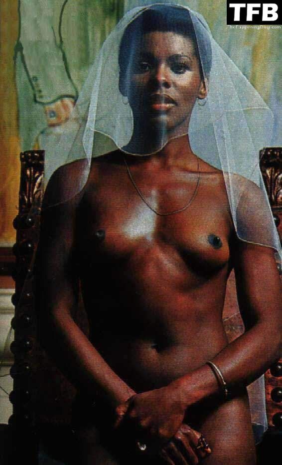 gloria hendry nude - big fat belly porn licking her boobs