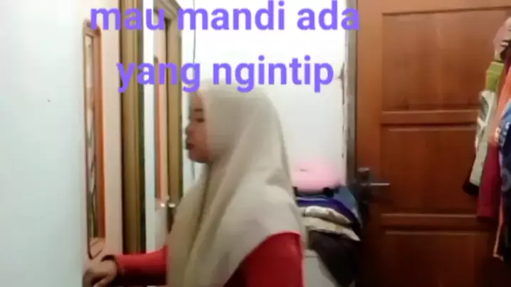 corey macklin like ngintip jilbab photo cody dekker recommends ngintip jilbab pic