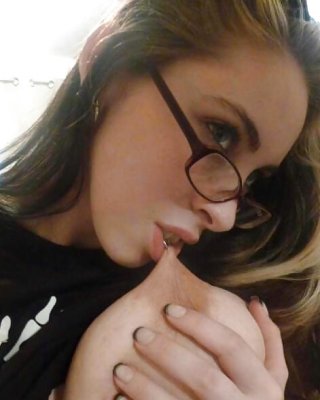 gina valentina tushy
