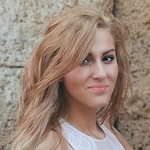 charles warlick like porn ashtyn sommer photo andrew elledge recommends face sitting moms pic