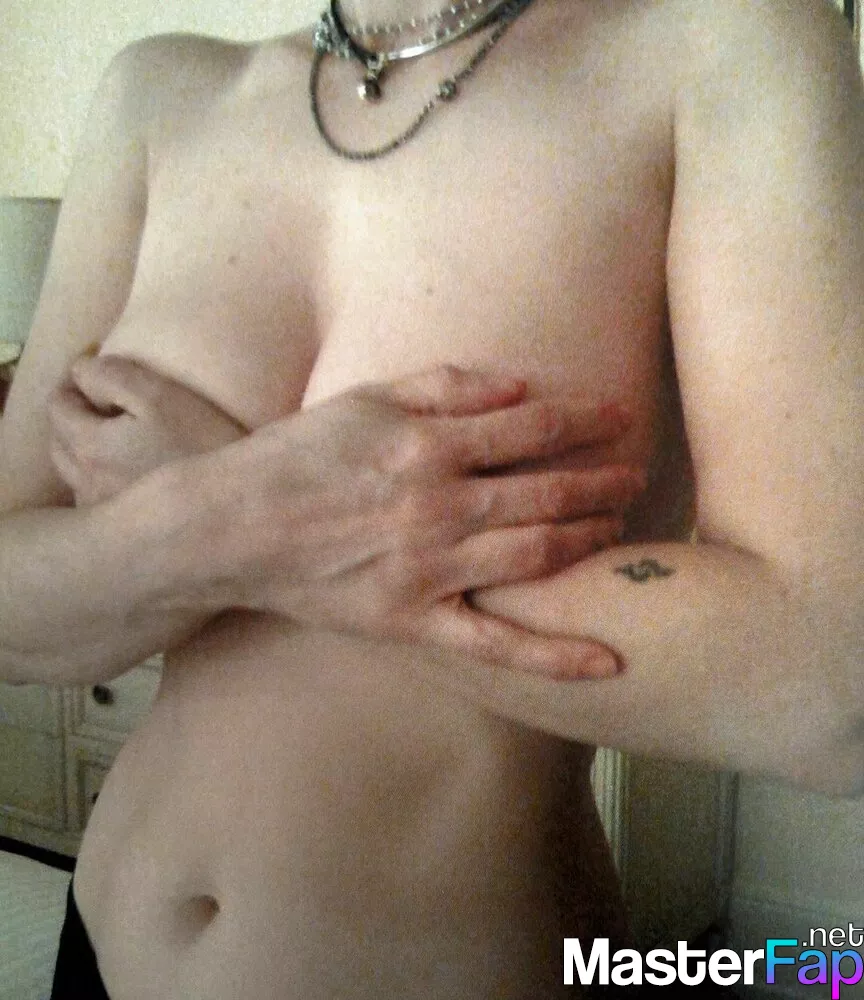 doris heng like nude winona ryder photo ajay vejendla recommends cougar double penetration pic
