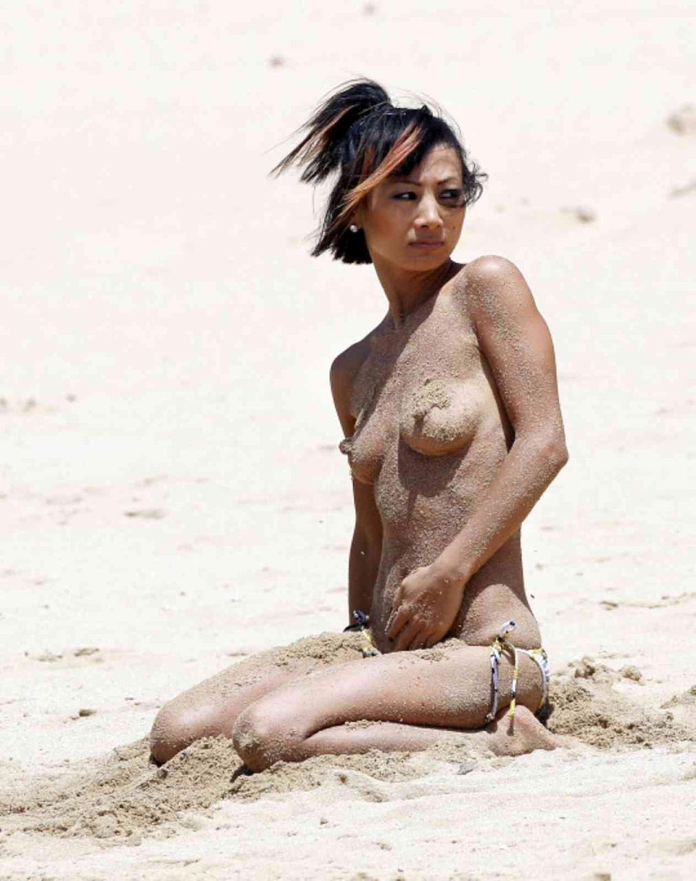 hawaii leaked nudes - sabrina lynn tits rihanna nude images