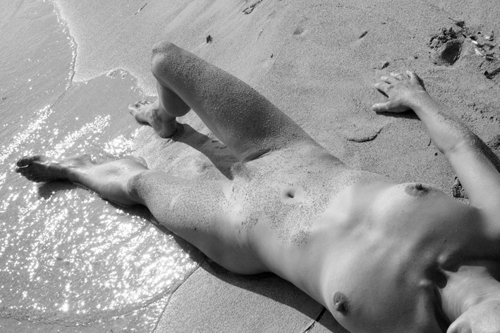 dirty talk asmr benjamin yoo recommends Nue Sur La Plage