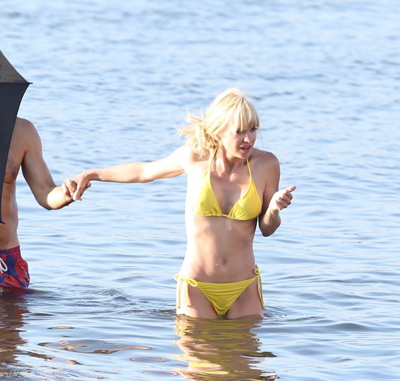 model nude runway ali homoud recommends anna faris naked pictures pic