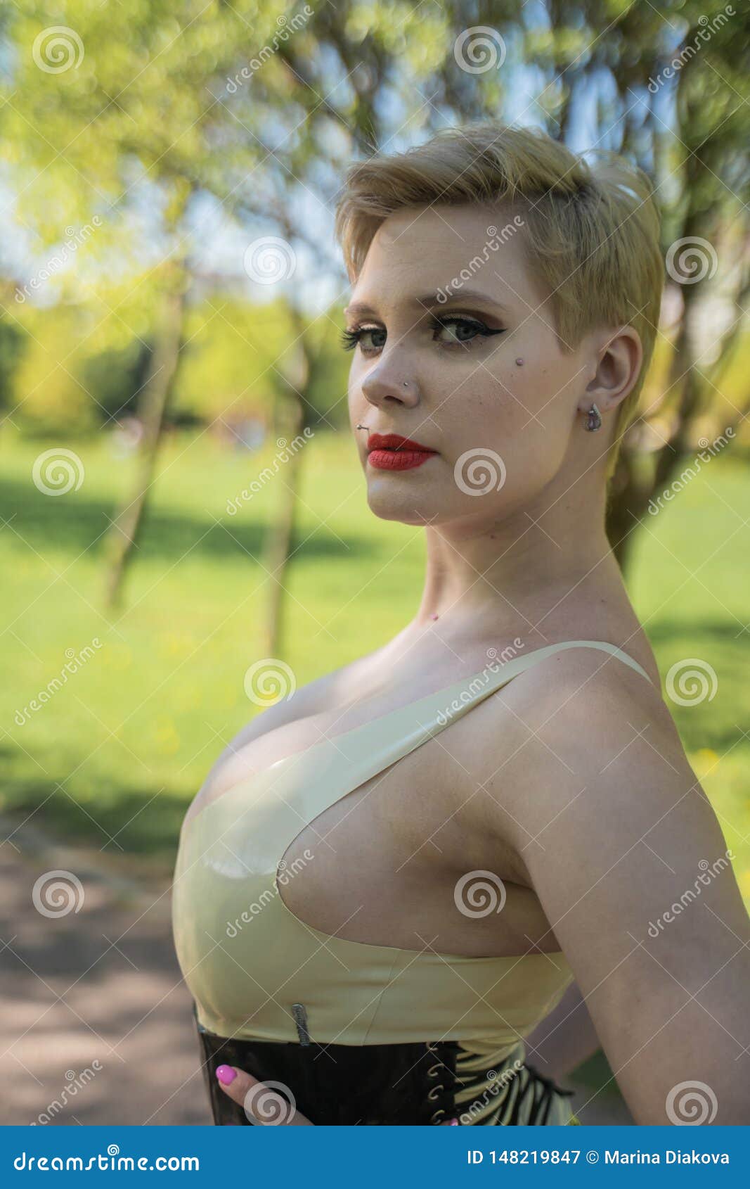 beth burger share big boobs kinky photos