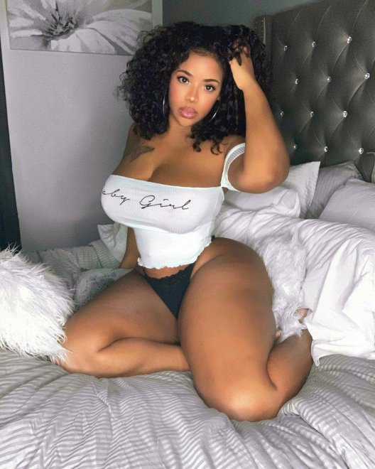 brianna amor porn - mom gangbang tana mongeau only fans leaked