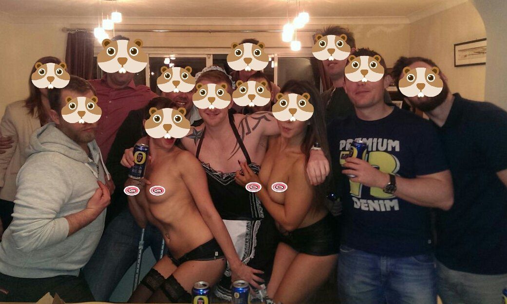 asiansex dairy delma mendoza recommends naked waitress pic