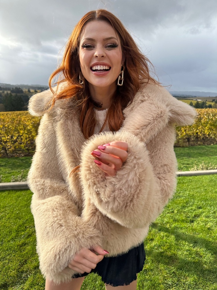 elly clutch xvideos - leicht perling reluctant sex