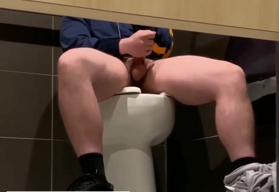 foot sniffing torture