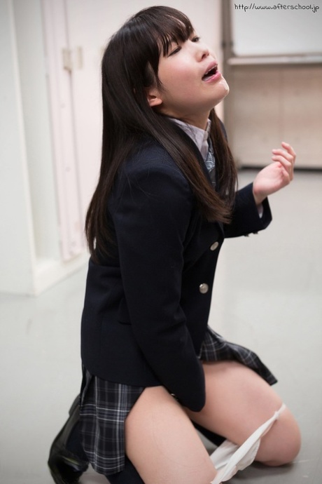 japanese masturbatio teen cummed japanese masturbatio