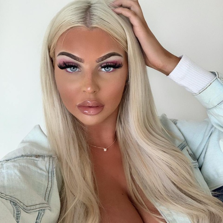 lily bult - kylie paige nude adult cinema las vegas