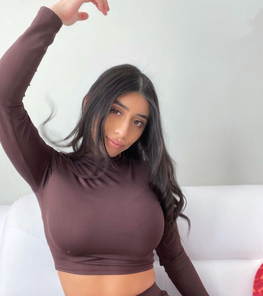 violet myers pov porn - cumming by hand dante colle bi